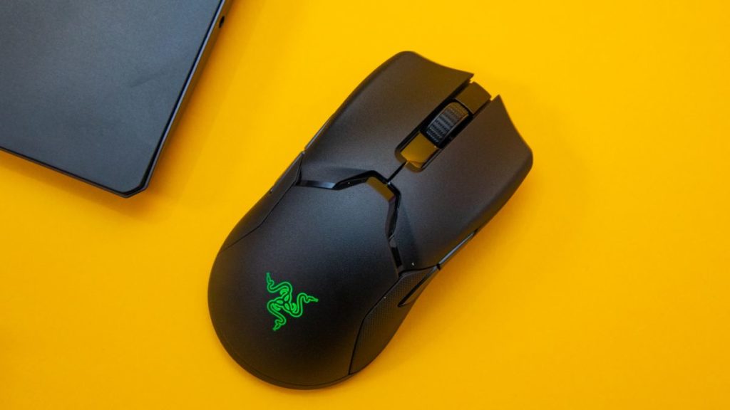 بهترین موس های گیمینگ بی سیم (وایرلس) در سال 2023 145 موس وایرلس گیمینگ ریزر مدل Viper Ultimate