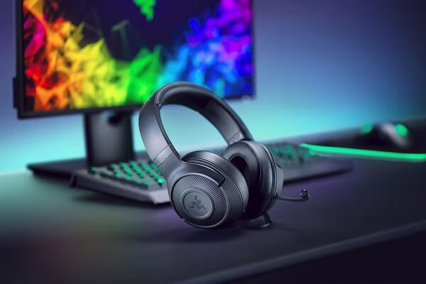 ۱۰ مدل از بهترین هدفون گیمینگ تا ۲ میلیون_خبرخوان 171 هدست گیمینگ ریزر مدل Kraken X Lite