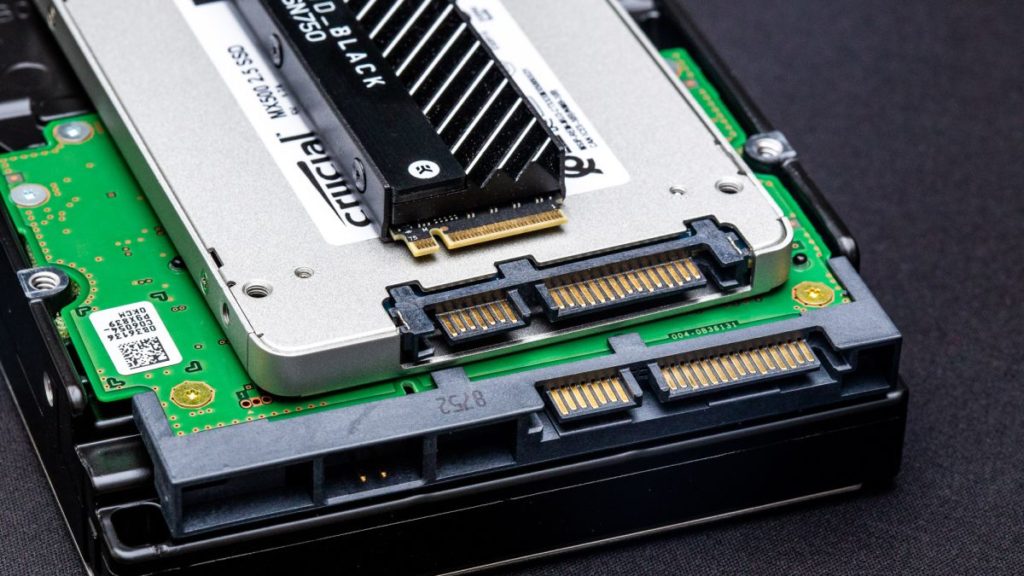 هرآنچه که باید پیش از خرید هارد دیسک اینترنال بدانید_خبرخوان 37 HDD و SSD