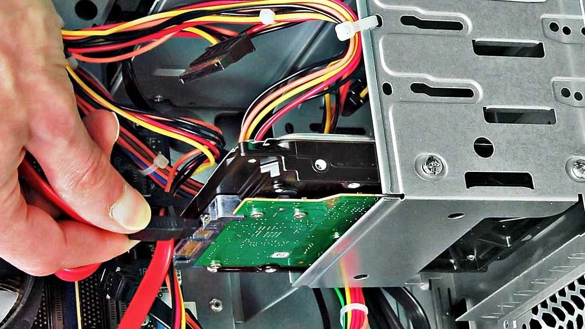 هرآنچه که باید پیش از خرید هارد دیسک اینترنال بدانید_خبرخوان 39 HDD و SSD رابط