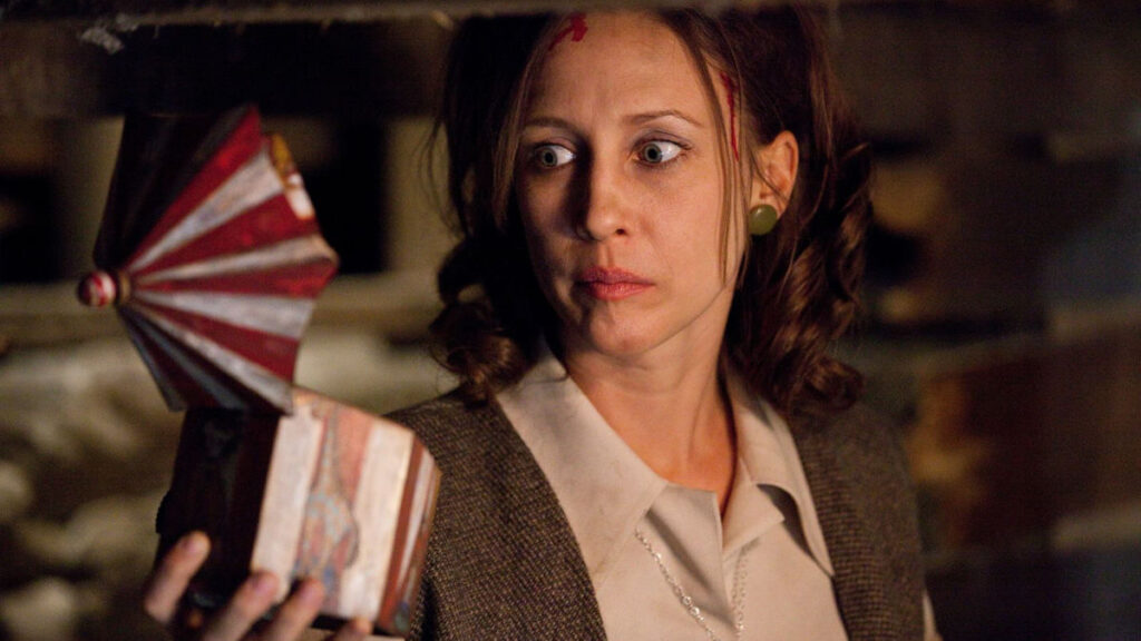۲۰ فیلم ترسناک که بر پایه داستان واقعی ساخته شدند_خبرخوان 85 The Conjuring
