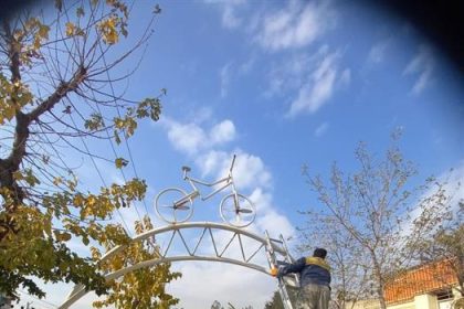 ادامه روند یكپارچه‌سازی المان‌ها و مبلمان شهری در راستای بهبود منظر شهری