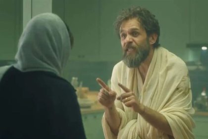 «ازازیل» حسن فتحی؛ حاشیه پشتِ حاشیه!