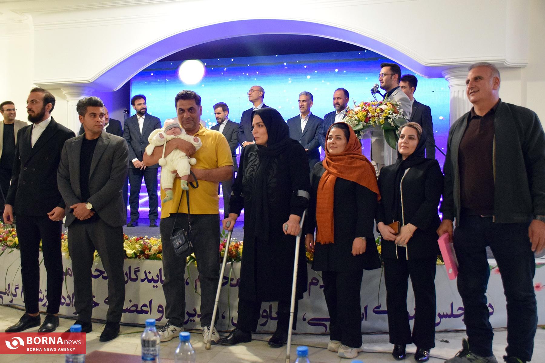 مراسم تجلیل از ورزشکاران مدال آور کرمانشاه برگزار شد