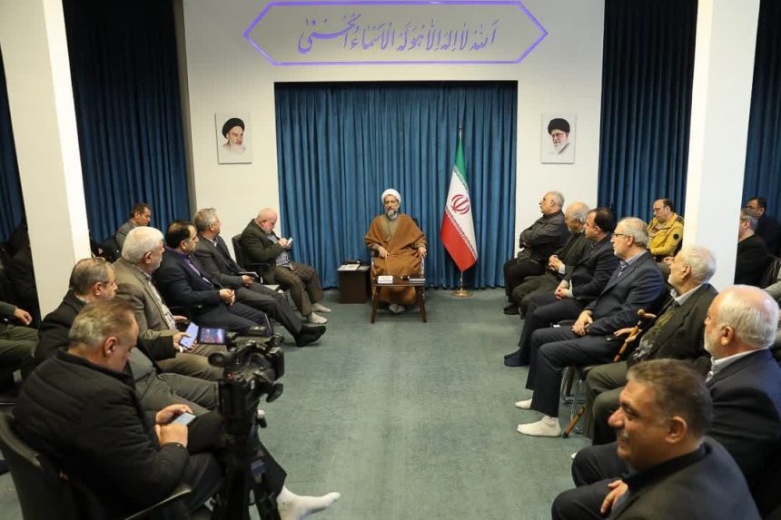 حق جامعه کارگری باید ادا شود