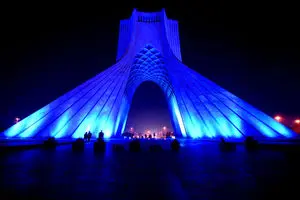همزمان با روز جهانی آگاهی بخشی اتیسم برج آزادی و پل طبیعت آبی شد