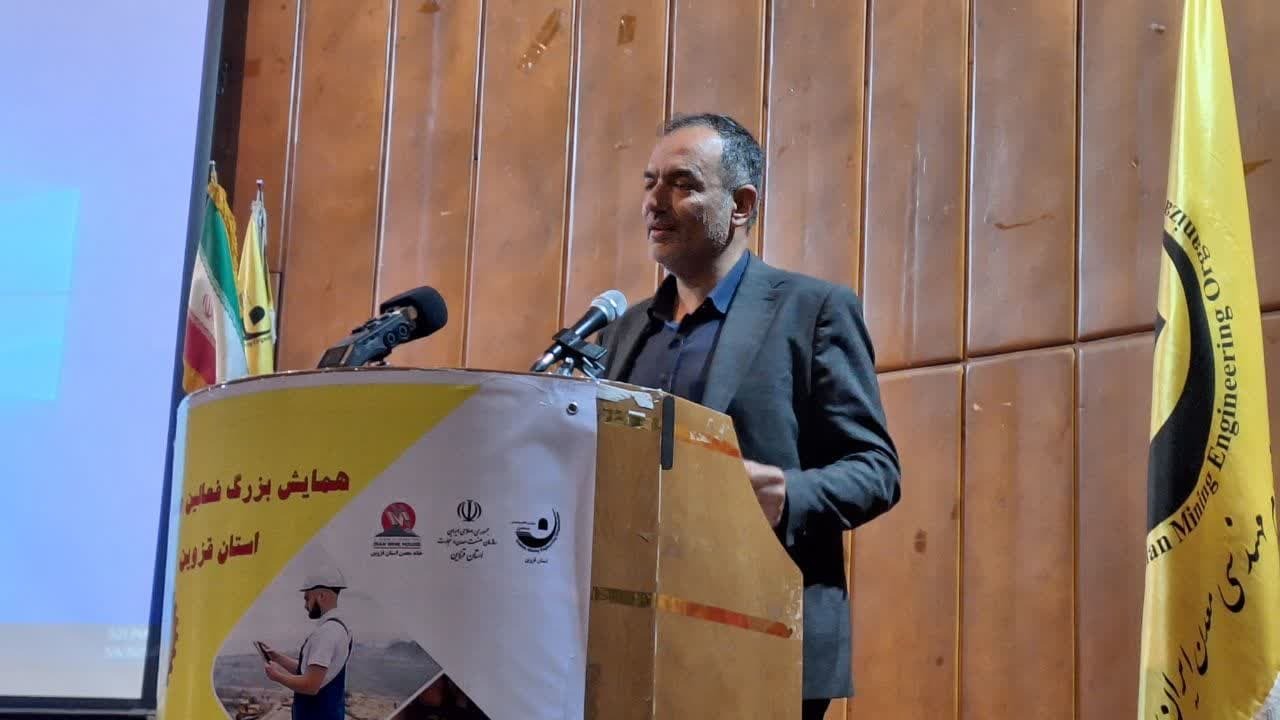 معدن کاران را دریابید/ تامین سوخت و مشکل معارضان محلی را حل کنید
