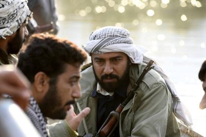 برای بازی در نقش شهید هاشمی، همکاری با هم‌رزمان واقعی او حیاتی بود