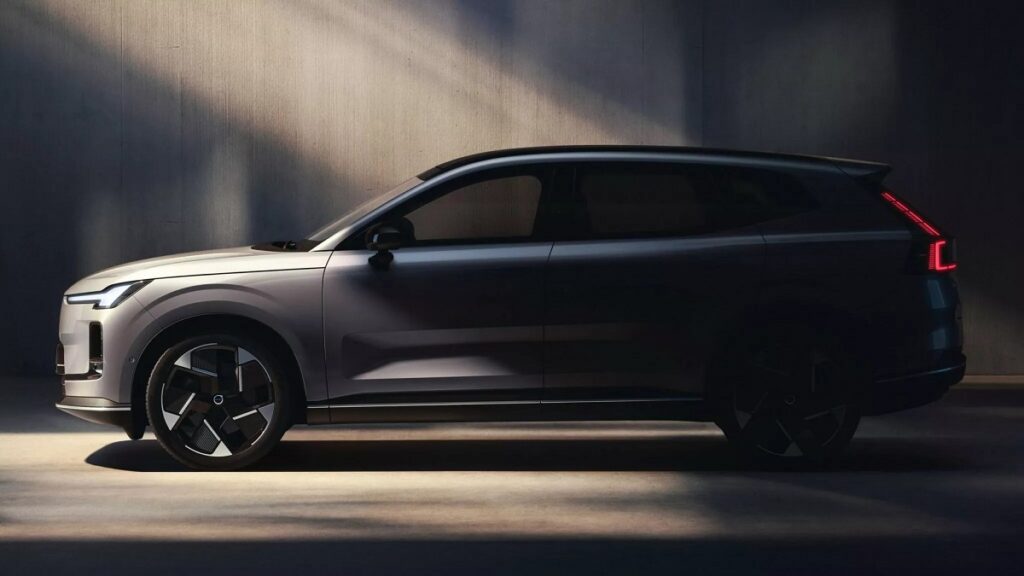 ولوو XC70 ساخت چین معارفه شد، کاندید تازه ورود به بازار ایران_خبرخوان 4 volvo