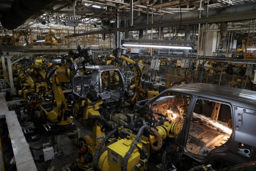 تأثیر محدودیت‌های صادراتی چین بر خودروسازان اروپایی