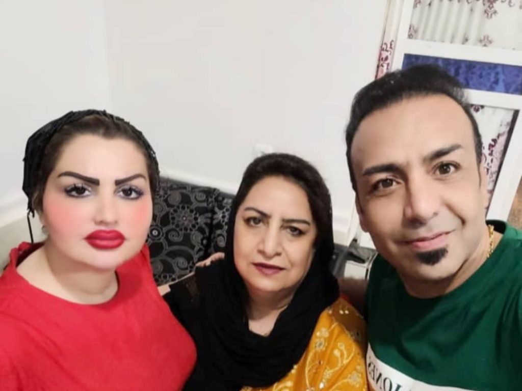 رزیتا دغلاوی نژاد یا کیمیا حسینی ؛ کدام یک شایسته عنوان زیباترین دختر ایران است؟ 