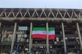 مستند ساختمان شیشه‌ای باید ساخته شود