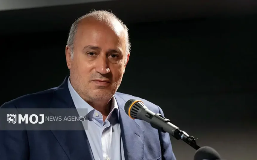 مهدی تاج به نشان طلایی گرسروتز به فدراسیون فوتبال واکنش نشان داد