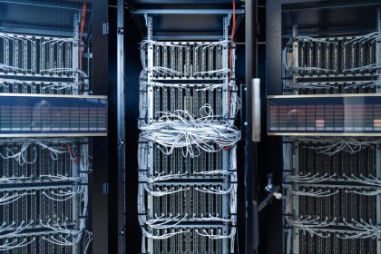 ساخت ابرکامپیوتر با الهام از مغز