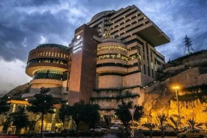 بهترین هتل شیراز نزدیک آرامگاه حافظ؛ اقامتی دلنشین در جوار لسان‌الغیب