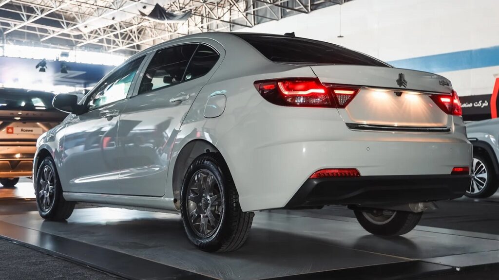 رونمایی از شاهین آپشنال در مشهد، آیا این ماشین جانشین شاهین معمولی میشود؟_خبرخوان 7 شاهین آپشنال