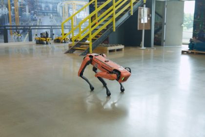 حرکات ژمیناستیک ربات چهارپای بوستون داینامیکس + ویدیو