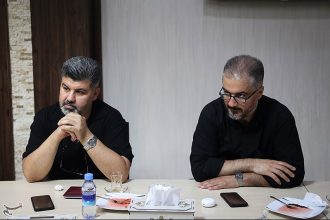 ساختمان شیشه‌ای زیر آتش بود؛ تدوینگر گفت: «می‌آیم، سریال را آماده کنیم» + فیلم
