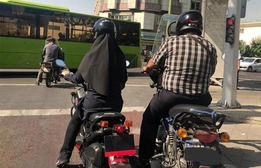 امنیت زنان موتورسوار در انتظار صدور گواهینامه / جزییات پیامد‌های حقوقی موتورسواری بانوان