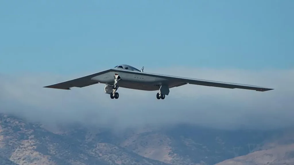 دومین بمبافکن B-21 ریدر برای نخستین بار در کالیفرنیا به پرواز درآمد_خبرخوان 3 نخستین پرواز دومین بمبافکن B-21 Raider