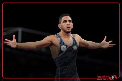 ویدئوی «فیس تو فیس» رحمان عموزاد و کوتارو کیوکا به بهانه فینال امشب که صفحه اتحادیه جهانی کشتی منتشر کرد