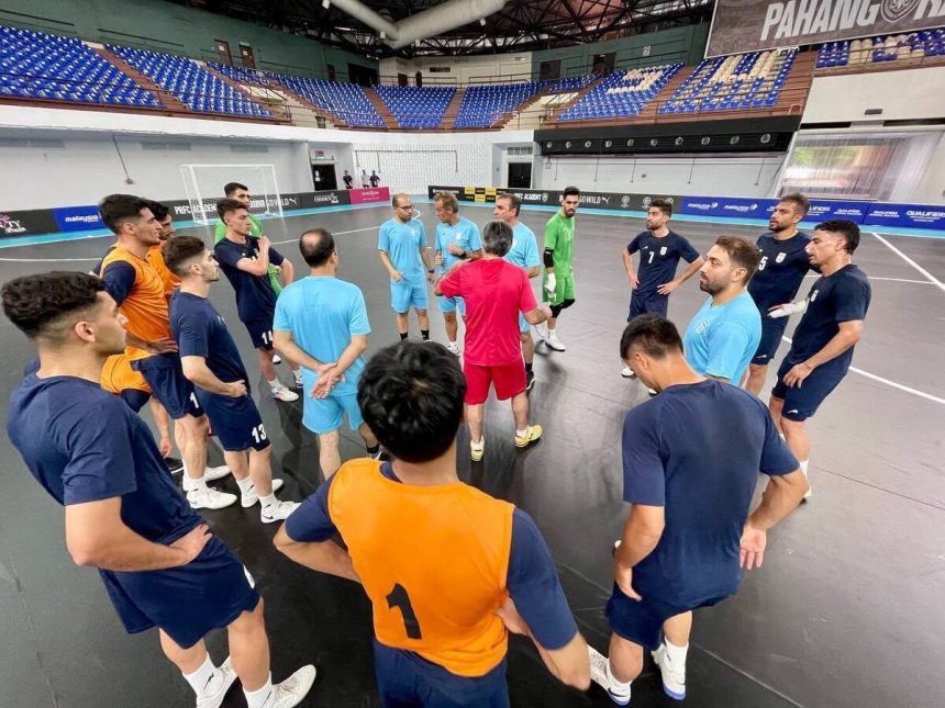 تمرین شاگردان شمسایی قبل از نخستین بازی در مقدماتی جام ملت‌های آسیا