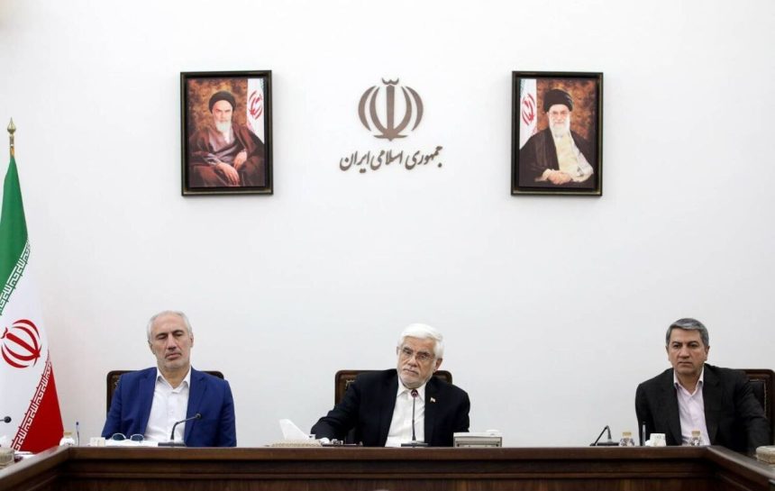 عارف: تامین انرژی مورد نیاز بخش تولید در اولویت اقدامات دولت است