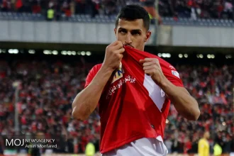 انتقاد تند علی علیپور از داور و شرایط میزبانی پرسپولیس
