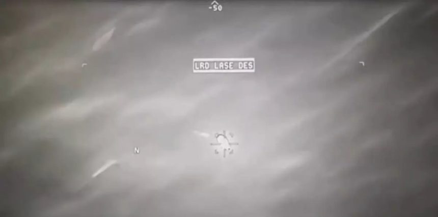 شلیک پهپاد آمریکایی به سمت یک جسم ناشناس پرنده_خبرخوان 1 شلیک پهپاد آمریکایی به سمت یک جسم ناشناس پرنده