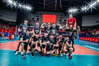 والیبال ایران با ۵ پله صعود در رتبه هشتم ایستاد