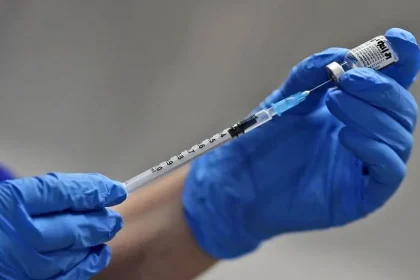 وزیر بهداشت: ۱.۵ میلیون دوز واکسن آنفلوآنزا توزیع شد