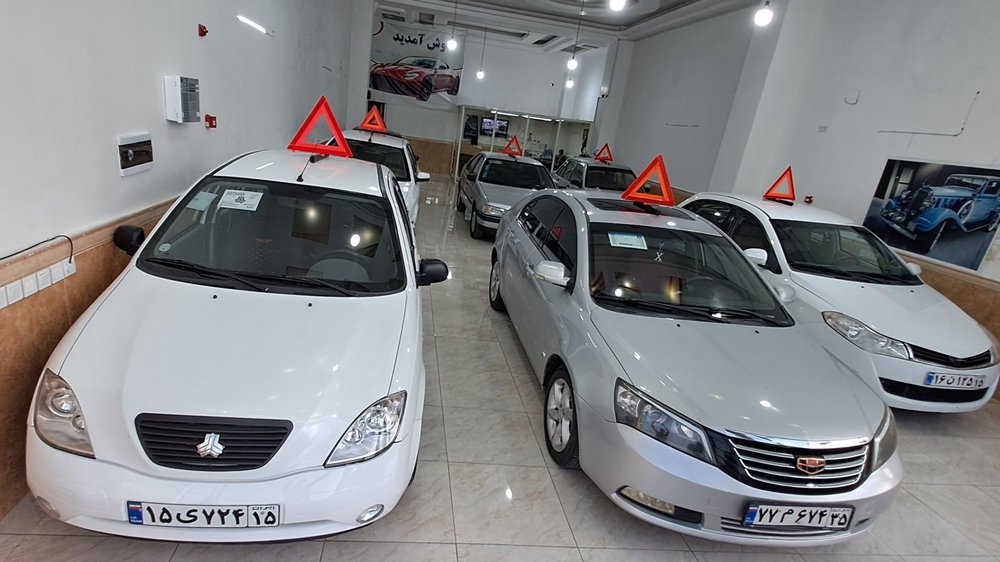 ماشین دیگر یک کالا اندوختهای محسوب نمیشود، تشدید رکود در بازار_خبرخوان 4 نمایشگاه خودرو