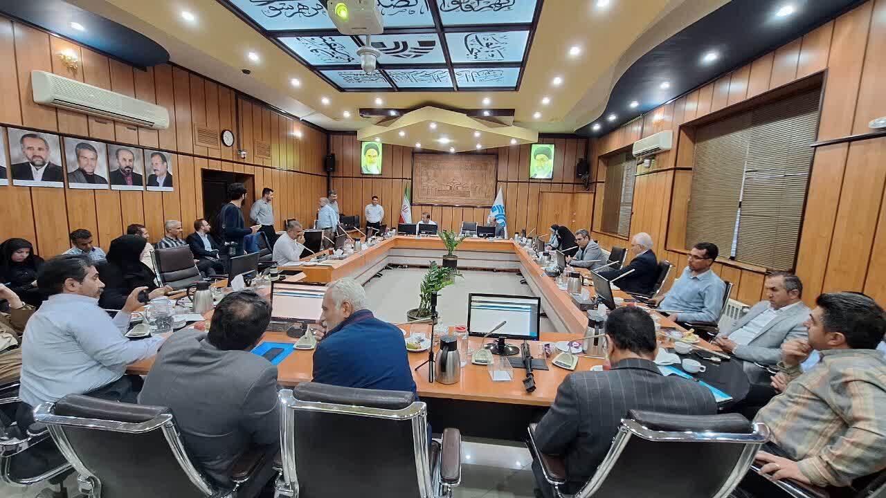 اشدری: شهردارقزوین را ناکارآمد می دانم/ حقوق مردم را فدای جریانات سیاسی نمی کنم اشدری: شهردارقزوین را ناکارآمد می دانم/ حقوق مردم را فدای جریانات سیاسی نمی کنم