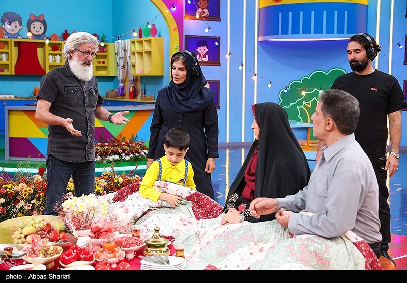 هنگامی استودیو به زمین بازی تبدیل شد؛ روایت یک روز با «اعجوبهها» عکس_خبرخوان 49 تلویزیون , صدا و سیما , شبکه سه سیما , عکس , کودکان ,