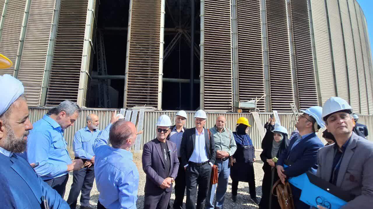 ذخیره سازی ۳۲ میلیون لیتر«مازوت سبک کم گوگرد» در نیروگاه شهید رجایی/ گامی در مسیر کاهش آلاینده ها ذخیره سازی ۳۲ میلیون لیتر«مازوت سبک کم گوگرد» در نیروگاه شهید رجایی/ گامی در مسیر کاهش آلاینده ها