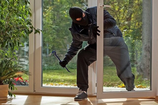 دزد پنهان در «خانه»: چگونه هزینههای حملونقل، بودجه «خانوار» را میبلعد و راهکار هوشمندانه برای مقابله با آن 1 دزد پنهان در «خانه»: چگونه هزینههای حملونقل، بودجه «خانوار» را میبلعد و راهکار هوشمندانه برای مقابله با آن