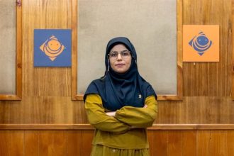 «قهرمانان نمی‌میرند»؛ صدای مقاومت از رادیو صبا به گوش نسل امروز