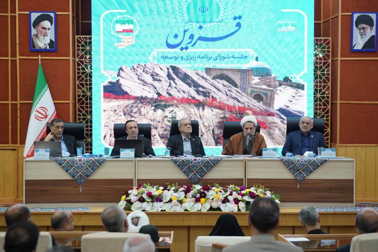 دستاورد تاریخی سفر رئیس‌ جمهور به قزوین ۱۳۰ همت سرمایه‌گذاری 