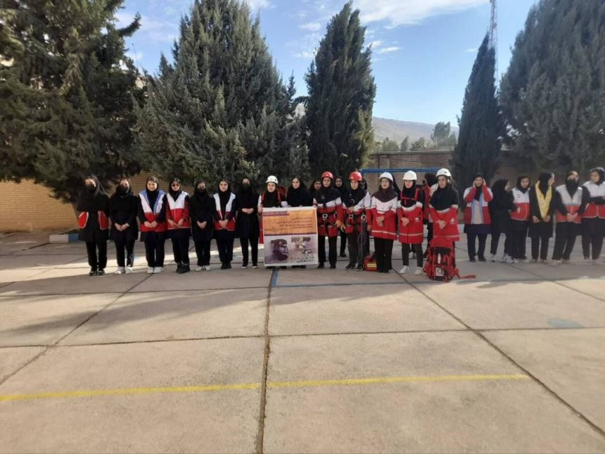 مانور زلزله در سیروان؛ تمرینی برای نجات جان‌ها