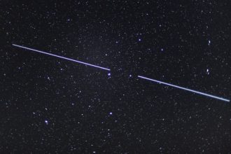 فضاپیمای چینی از فاصله خطرناک ماهواره استارلینک عبور کرده