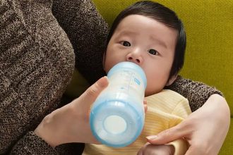 شیشه شیر ضد نفخ نوزاد