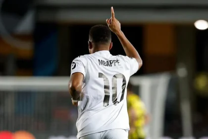 رئال مادرید با بردی حیاتی از سد آلاوس گذشت