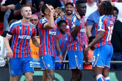 شگفتی‌ساز لیگ جزیره جای چلسی را گرفت