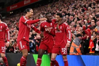 پیروزی همزمان لیورپول و چلسی در لیگ برتر