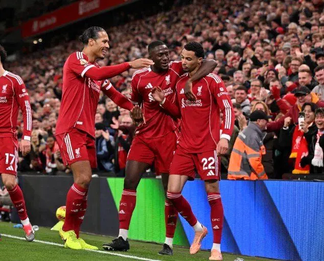 پیروزی همزمان لیورپول و چلسی در لیگ برتر